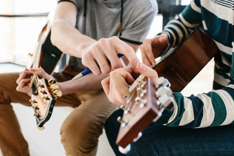 Quelles sont les tablatures faciles pour débuter en guitare ?